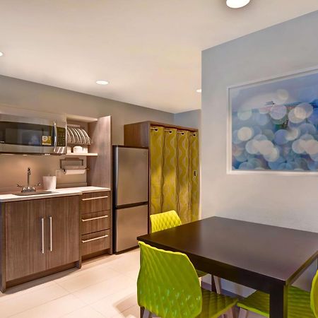 Home2 Suites By Hilton Naples I-75 Pine Ridge Road Eksteriør bilde