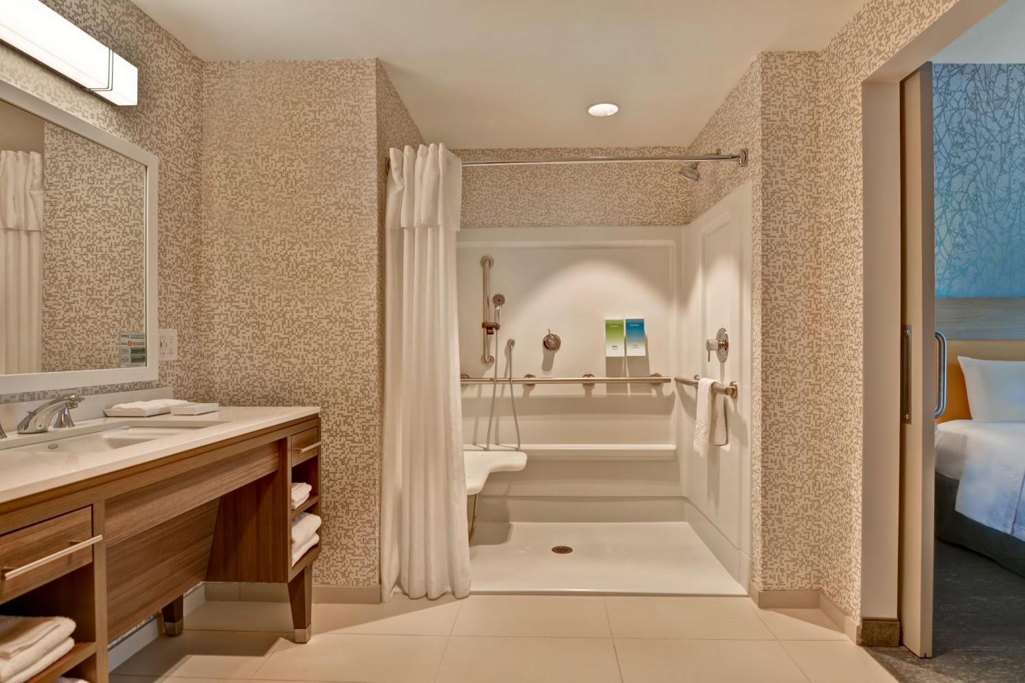 Home2 Suites By Hilton Naples I-75 Pine Ridge Road Eksteriør bilde